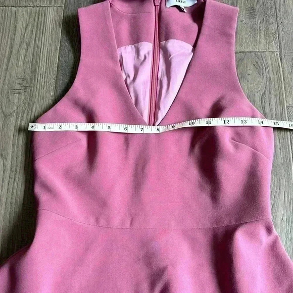 🔥Likely🔥 |Revolve Brand Dusty lavender Andora choker neck fit and flare dress - Picture 6 of 13